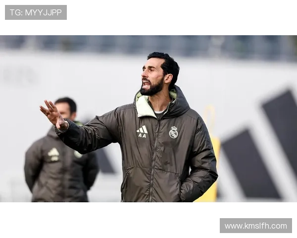 皇马一线队自8月起遭遇六次膝伤困扰 皇马一线队自8月起遭遇六次膝伤困扰